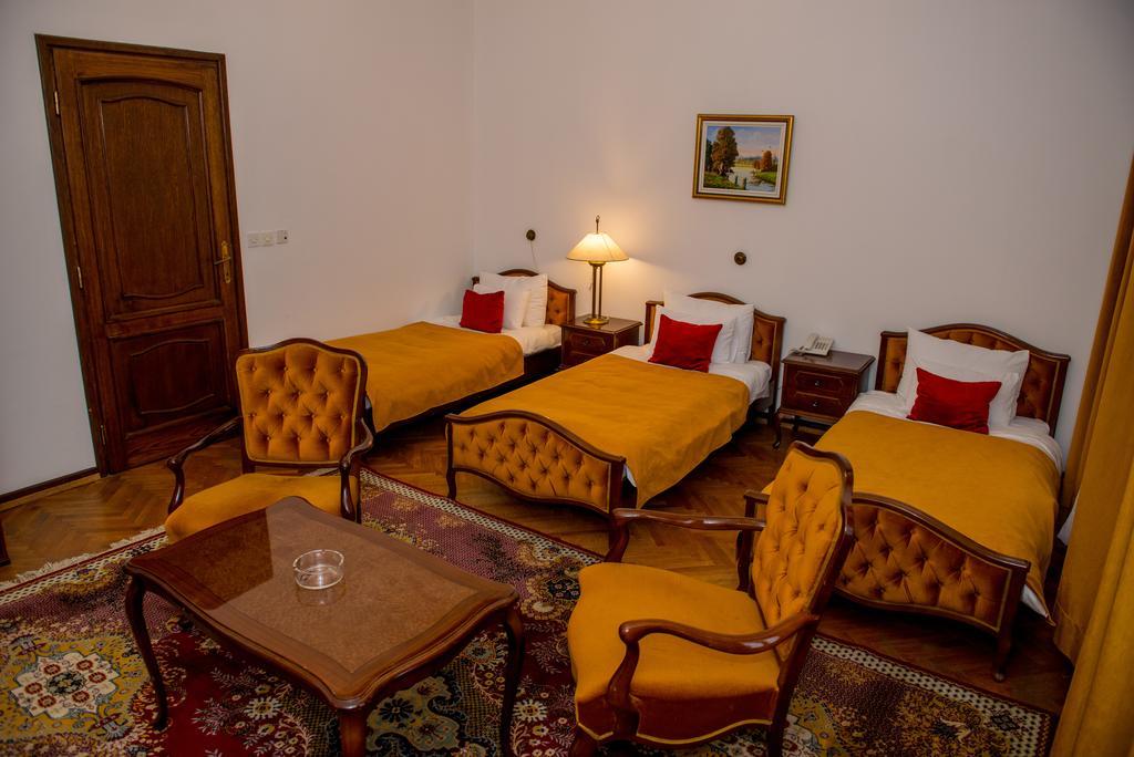 Hotel Grand Valjevo Exterior foto