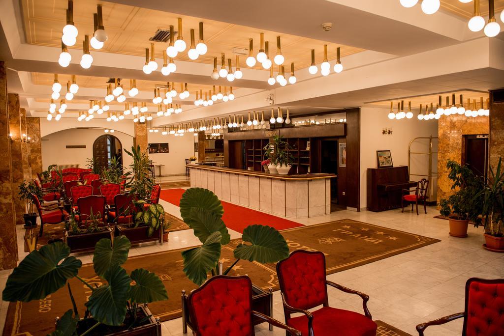 Hotel Grand Valjevo Exterior foto